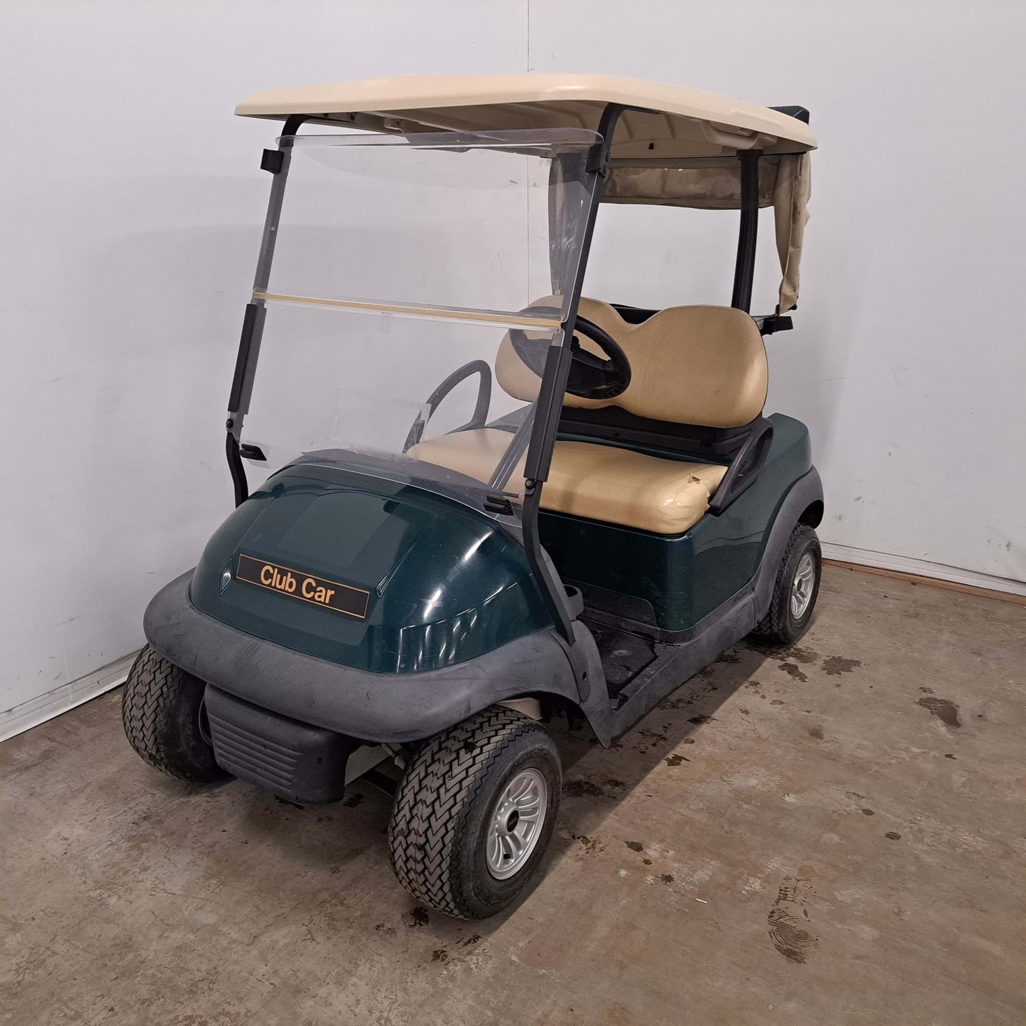 Picture of Trade - 2018 - Electric (Lithium RP) - Club Car - Tempo - 2 seater - Green